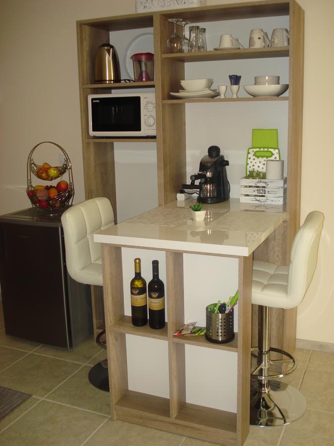 Eszter Apartman Eger Extérieur photo